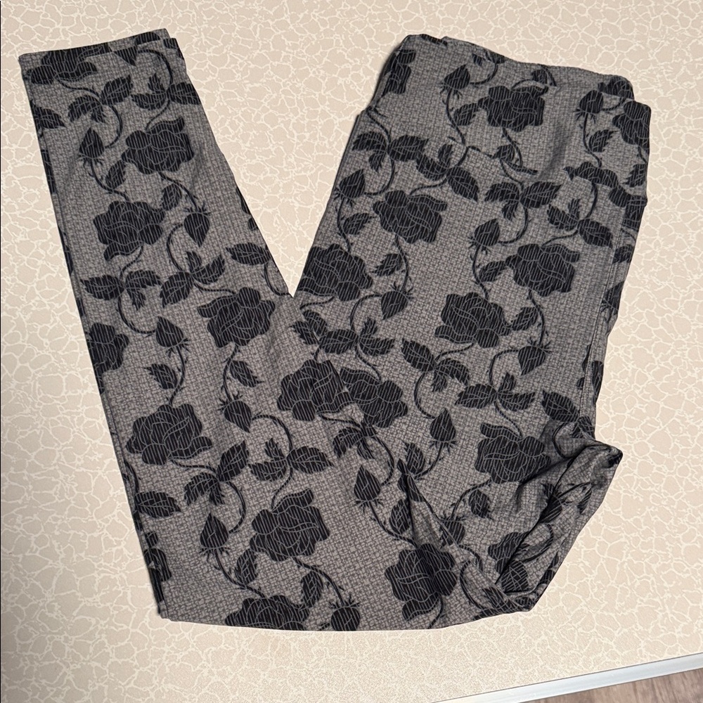 LuLaRoe Gray and Black Rose Leggings